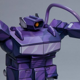 Shockwave Transformers Classic Scale Statue by PCS